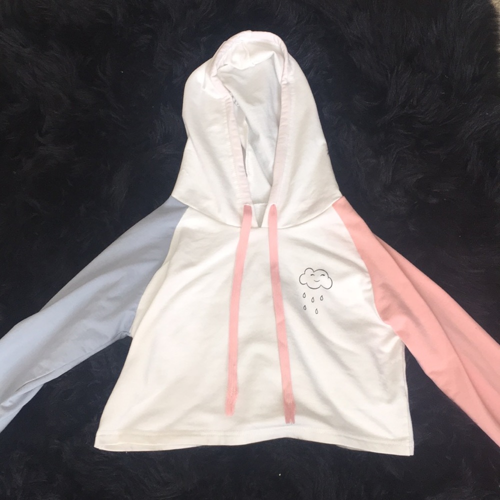 Romwe Rainy Cloud Cropped Sweatshirt